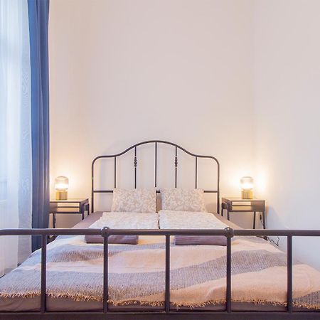 Kalvin 2Bdr Apartment With Ac Budapeszt Zewnętrze zdjęcie